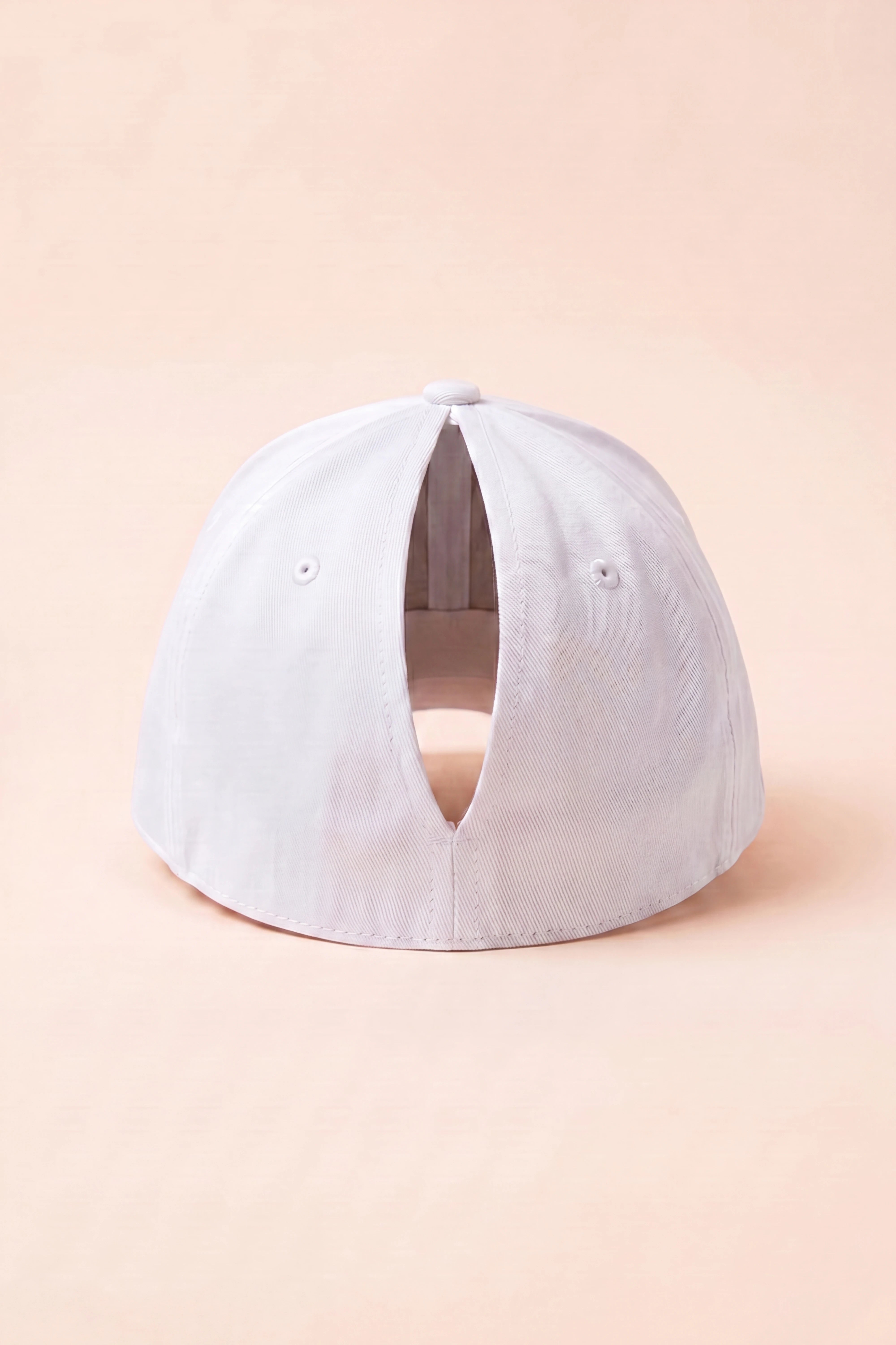 Snow White Ponyte Cap